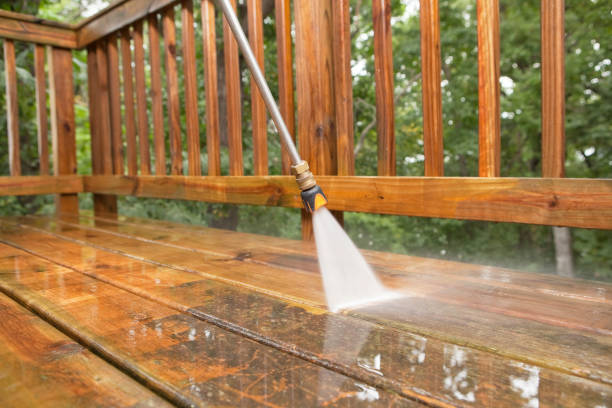 Best Soft Washing  in Wolfhurst, OH